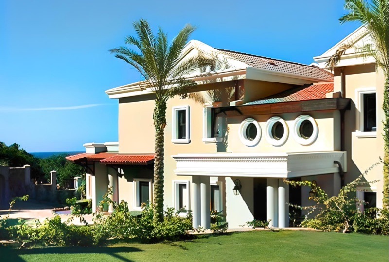 Luxury Spanish-style villa with Mediterranean charm